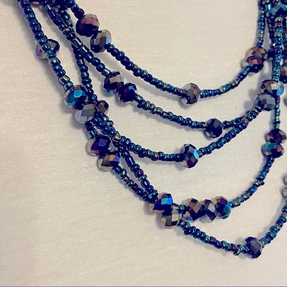 100% to NON-PROFIT 90’s Iridescent Blue Beaded Necklace 16-19” Adjustable - Picture 2 of 3